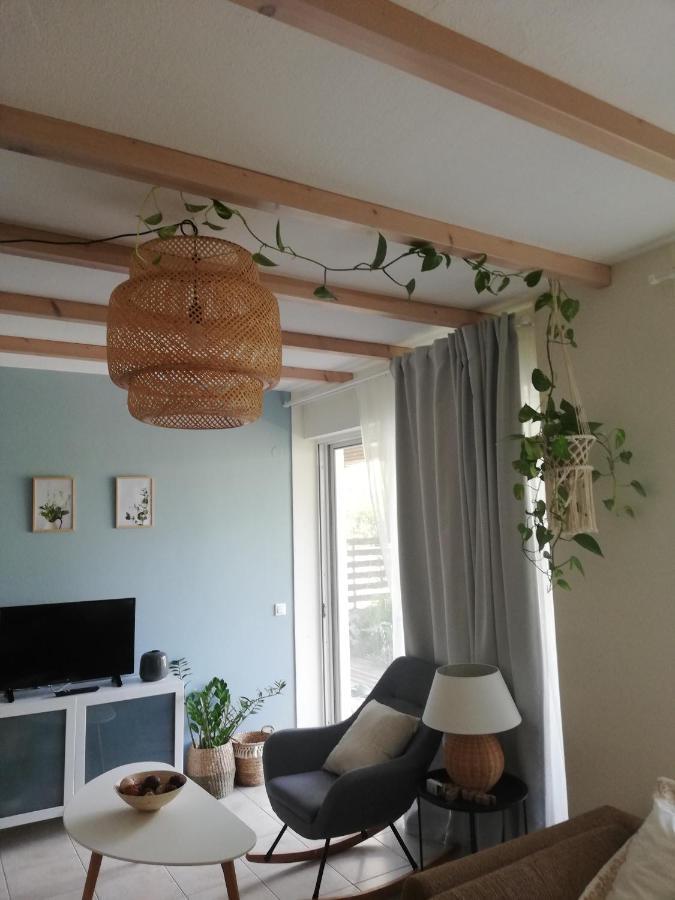 Aura Garden Apartment Faraí Kültér fotó